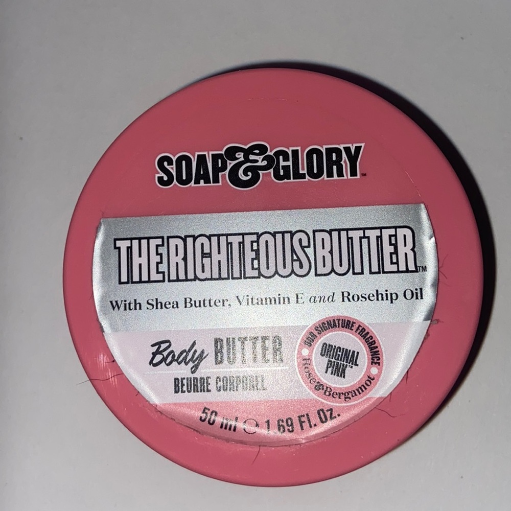 🌷4/$25 NEW soap and glory body butter